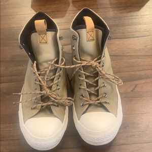 Converse leather high top Chuck Taylor’s